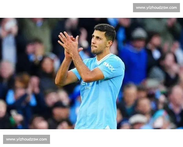 世俱杯加时 119 分钟曼城落后!罗德里被换下时摔护腿板表情凝固 世俱杯加时 119 分钟曼城落后!罗德里被换下时摔护腿板表情凝固